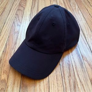 $45 NWOT black Lulelemon Running Hat Cap  OS Shade Baller